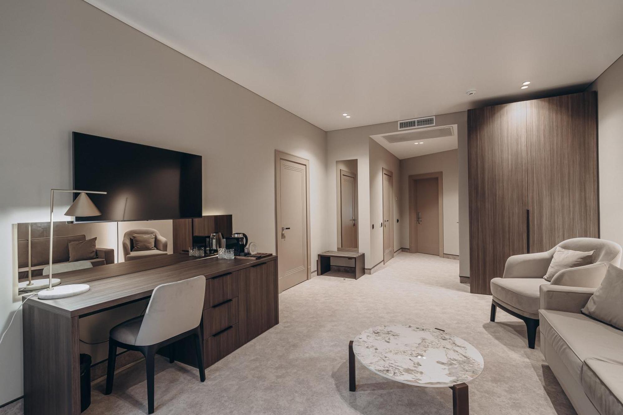 Park Hotel Bristol أوزهورود المظهر الخارجي الصورة
