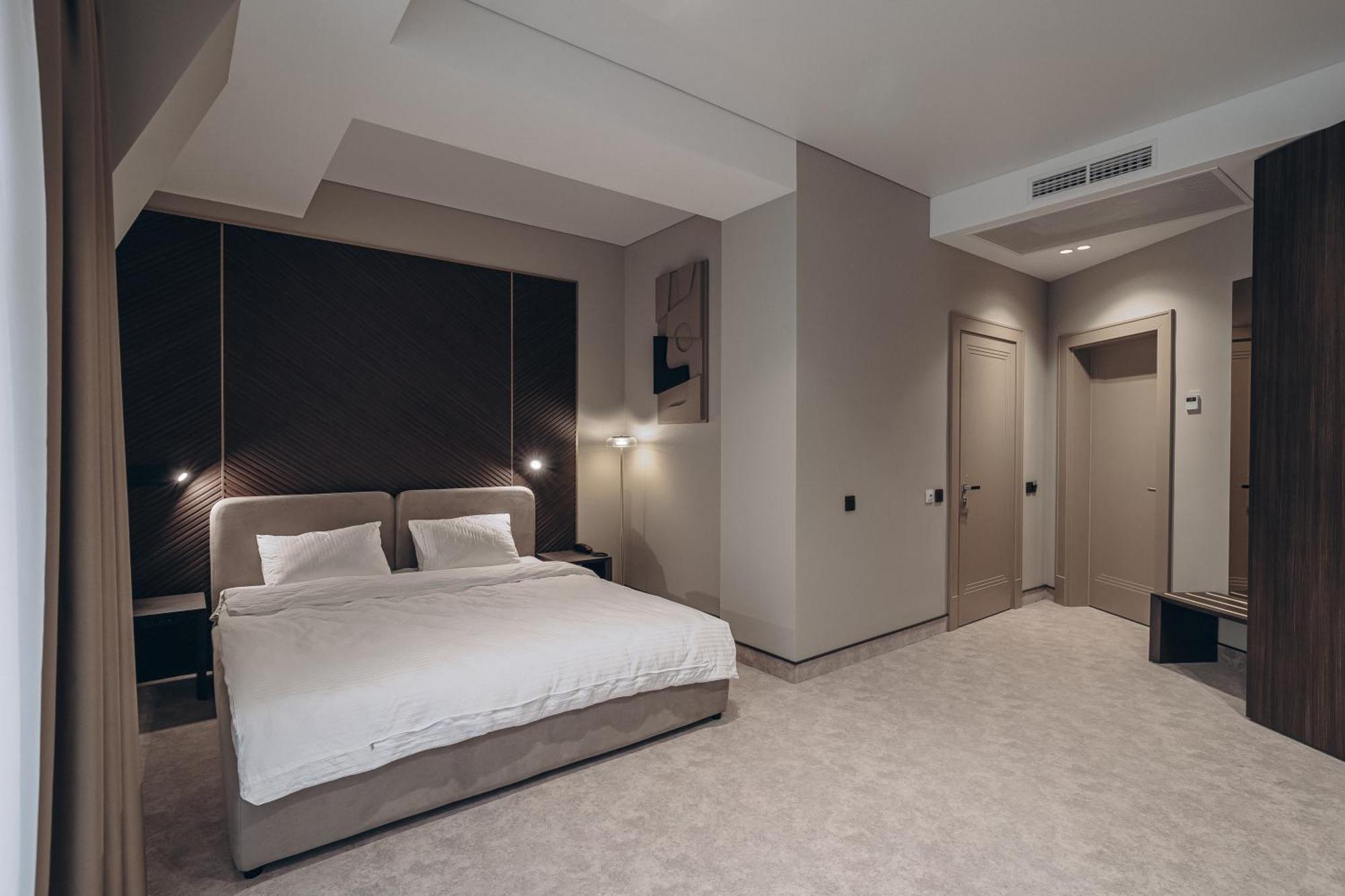 Park Hotel Bristol أوزهورود المظهر الخارجي الصورة