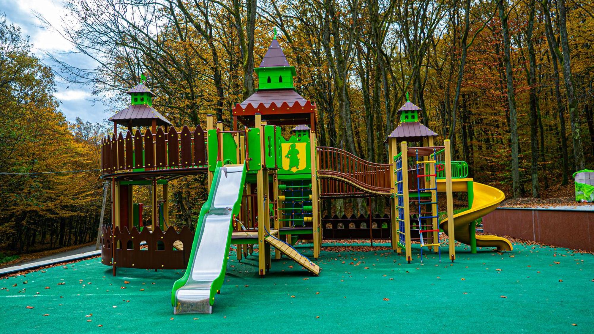 Park Hotel Bristol أوزهورود المظهر الخارجي الصورة