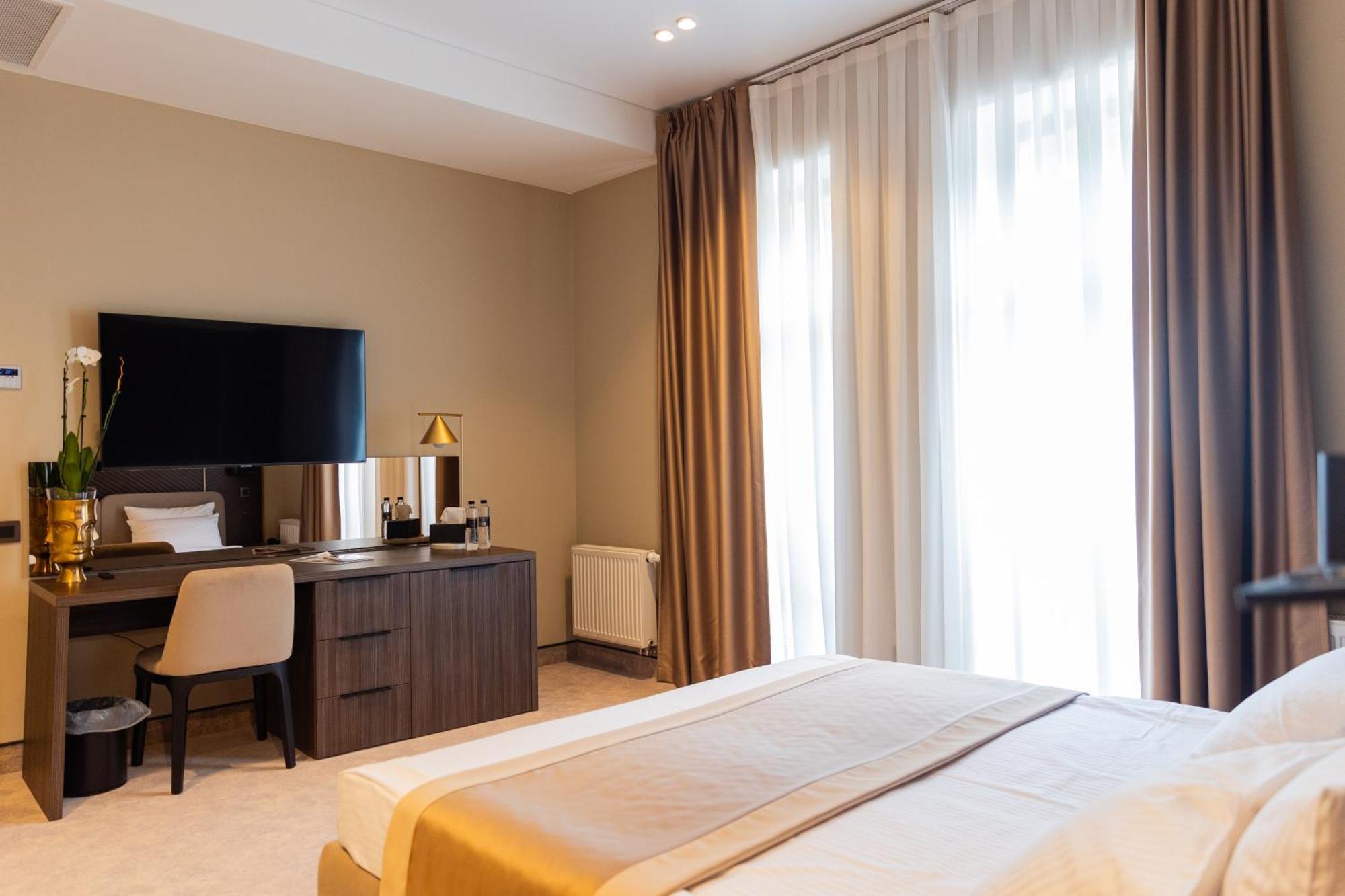 Park Hotel Bristol أوزهورود المظهر الخارجي الصورة