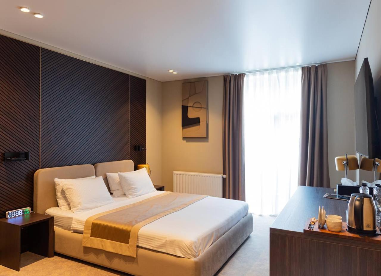 Park Hotel Bristol أوزهورود المظهر الخارجي الصورة